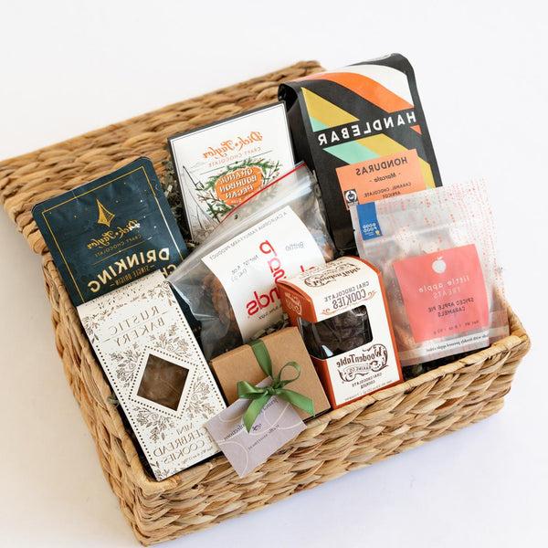 Merry Holiday Treats Gift Basket